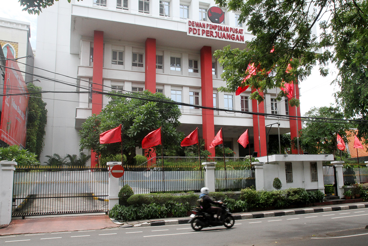 Suasana kantor DPP PDIP di kawasan Menteng, Jakarta Pusat. (BeritaNasional/Oke Atmaja).