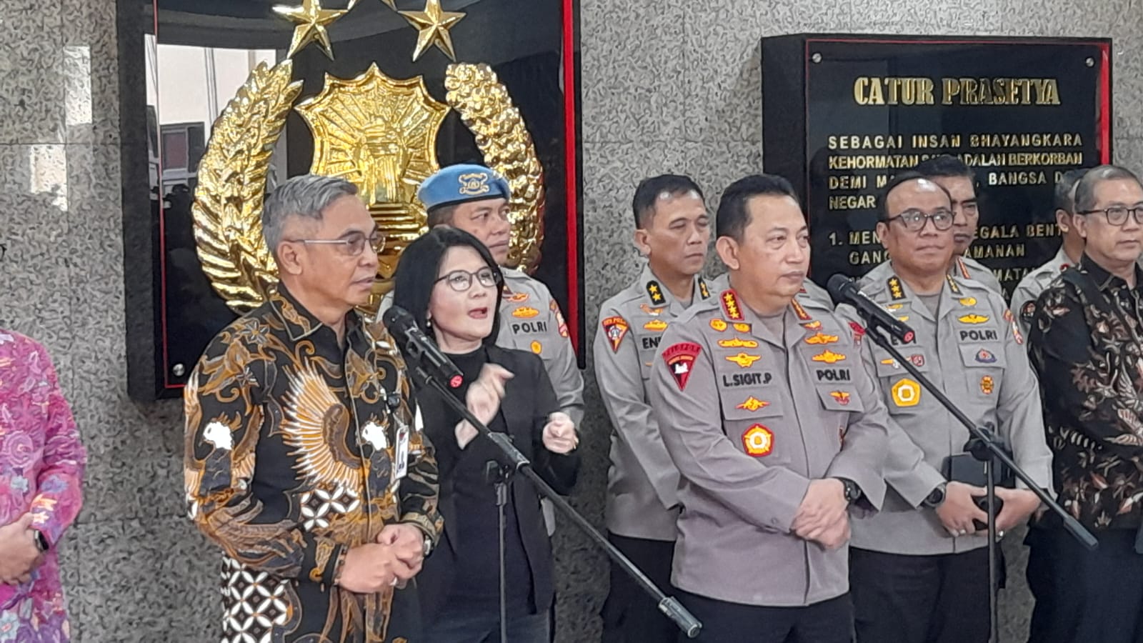 Ketua KPK Setyo Budiyanto dan Kapolri Jendral Listyo Sigit (BeritaNasional/Bachtiarudin Alam)