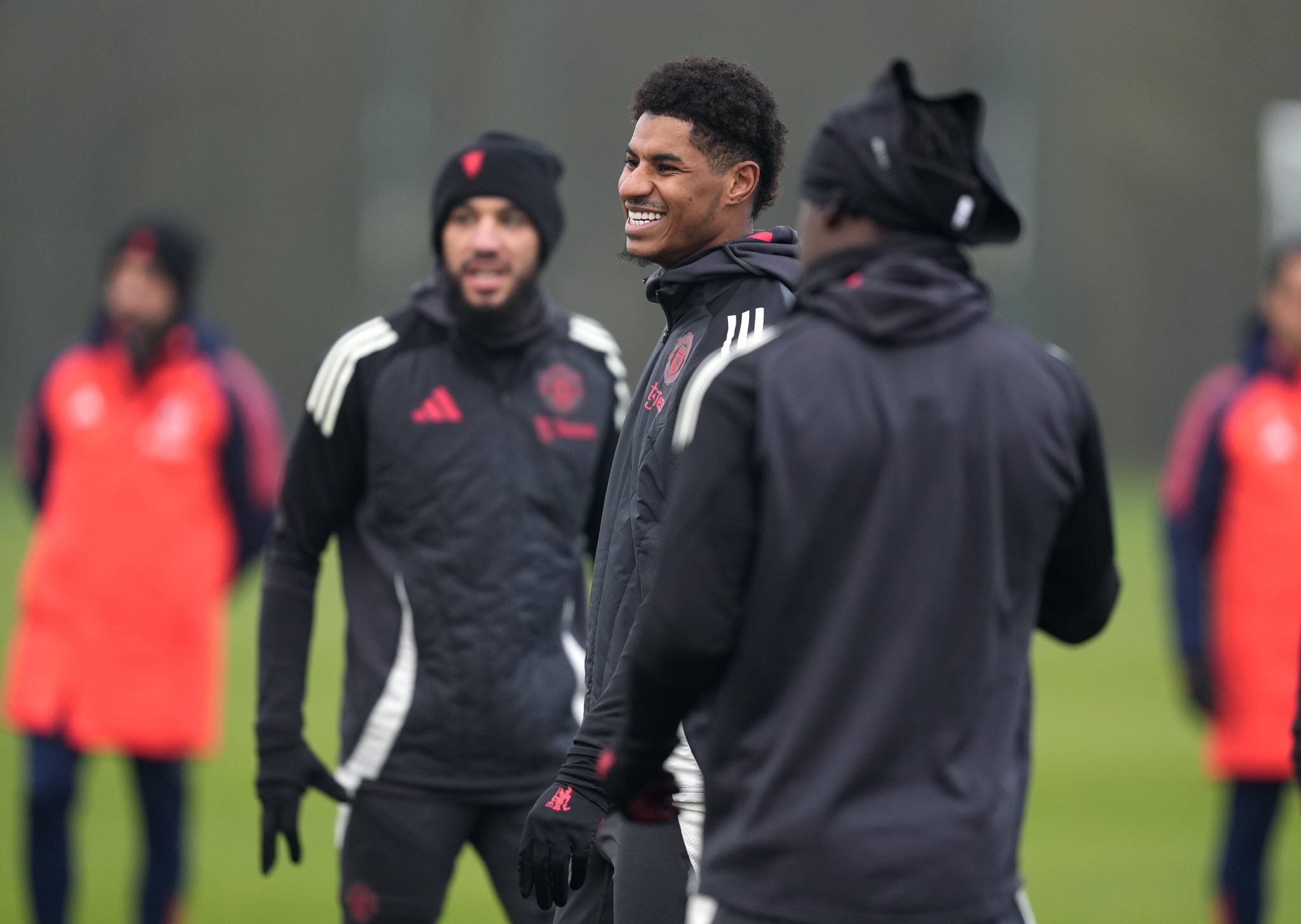 Marcus Rashford Muncul di Sesi Latihan Manchester United. (Foto/@FabrizioRomano).