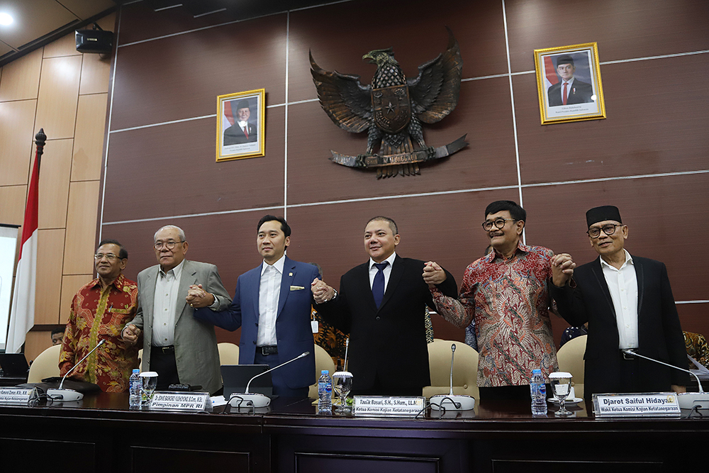 Rapat Pleno Komisi Kajian Ketatanegaraan MPR. (BeritaNasional/Elvis Sendouw)