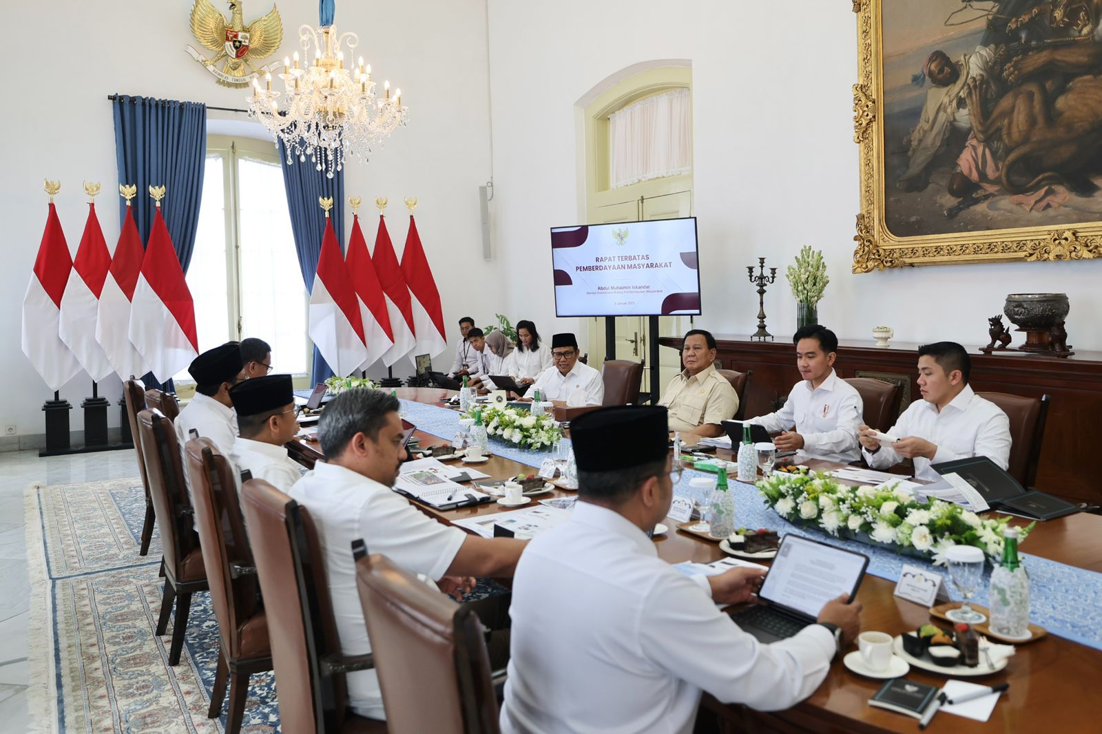 Presiden Prabowo Subianto saat memimpin rapat di Istana Bogor. (Foto/Tim Prabowo).