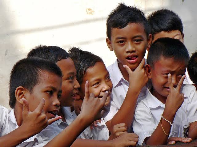 Anak-anak bersekolah (BeritaNasional/pixabay)