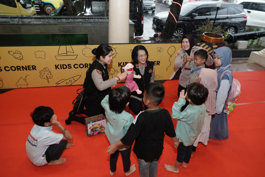 Polri sosialisasi perlindungan perempuan dan anak: workshop 'Safe Space for All' di Indramayu. (Foto/Doc. Humas Polri)