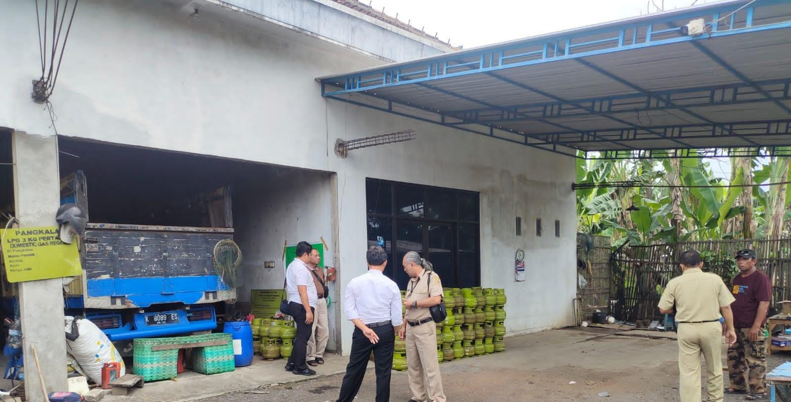 Polda Jateng Pantau Agen Penjualan Elpiji. (Foto/Febry).