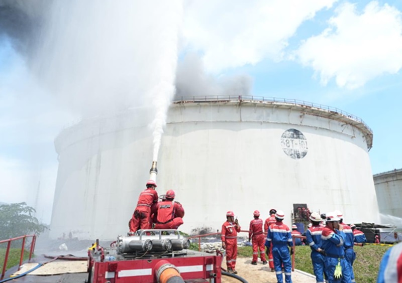 Kilang Pertamina Cilacap sempat terbakar (Beritanasional/Bachtiar)