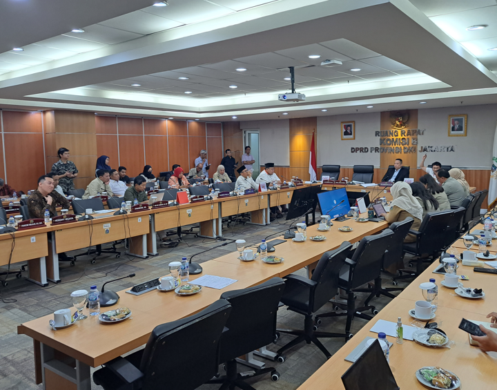 Rapat kerja Pemerintah DKI Jakarta dan DPRD DKI Jakarta (BeritaNasional/Lydia))