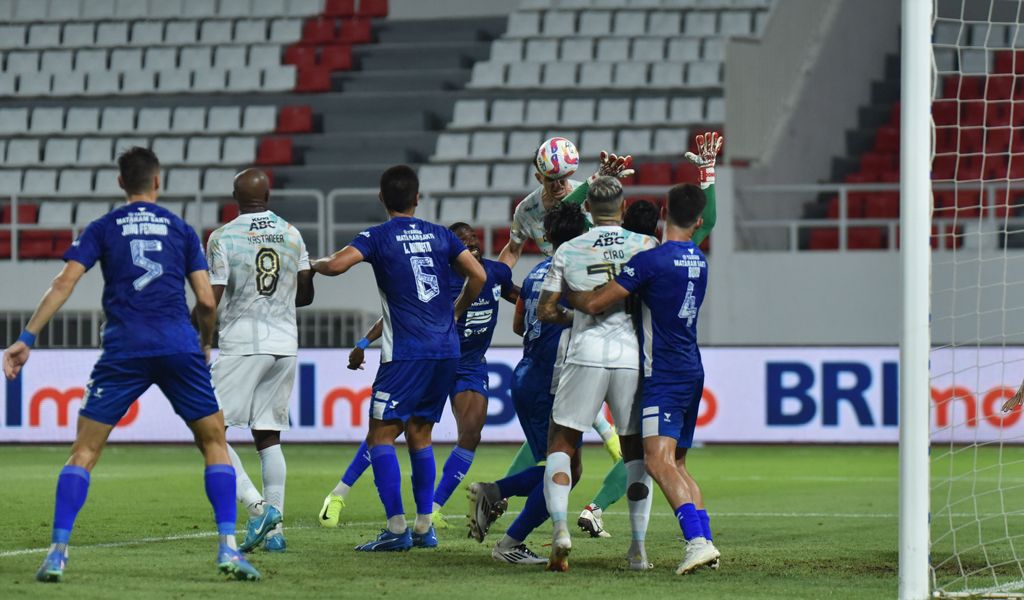 Pertandingan antara PSIS Semarang vs Persib Bandung di Liga 1. (Foto/persib.co.id)