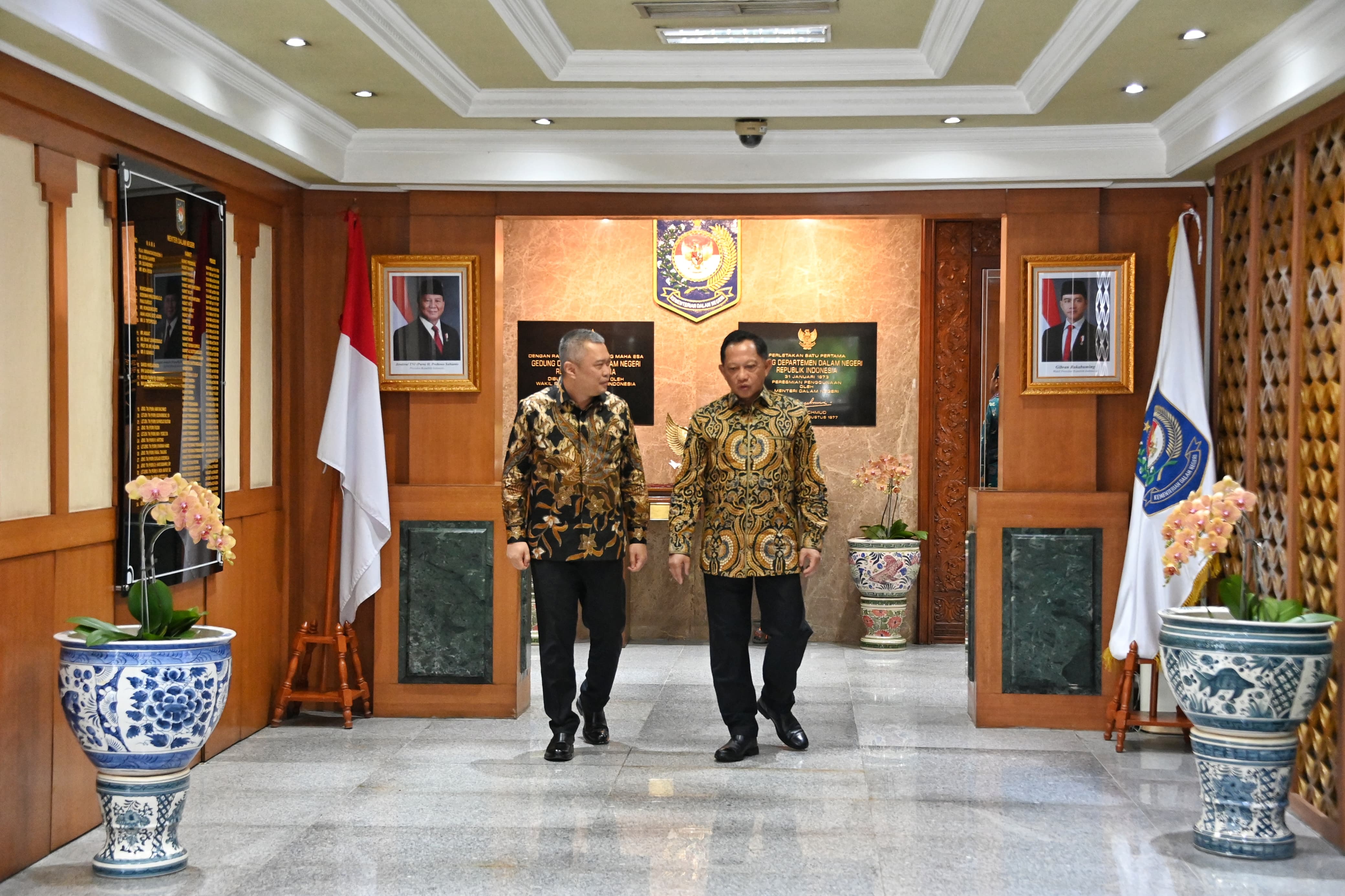 Menhub Temui Mendagri bahas soal arus mudik lebaran. (Foto/Kemenhub).