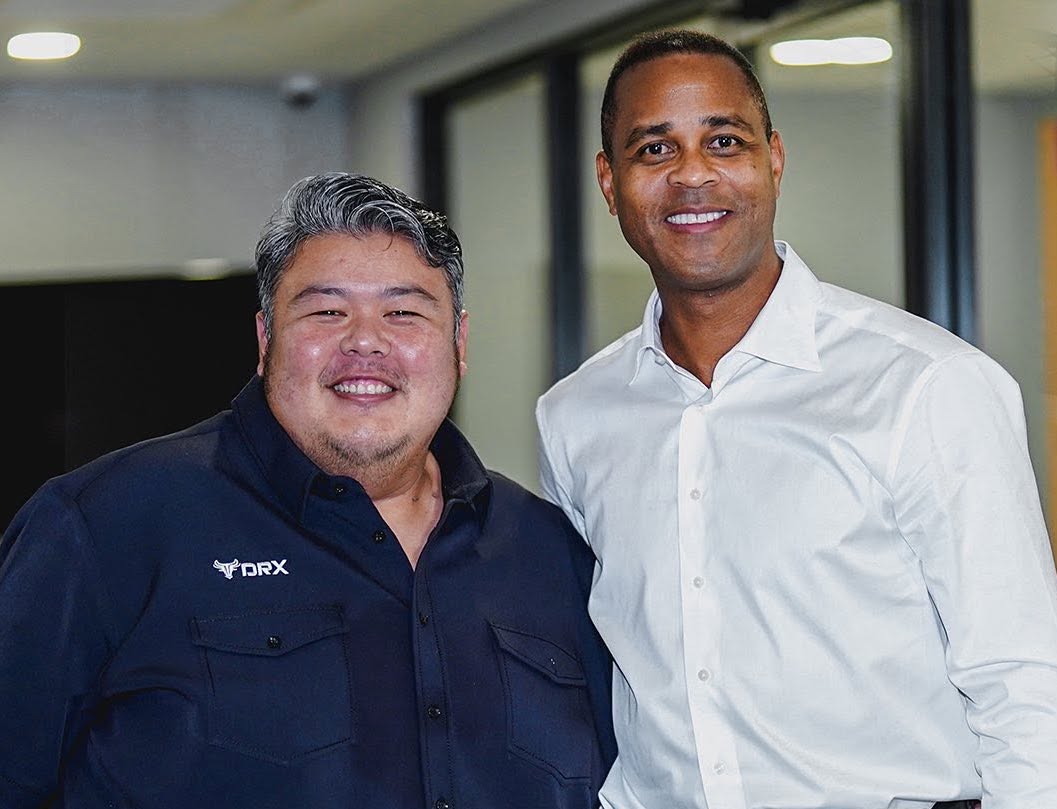 Pelatih Timnas Indonesia Patrick Kluivert Sambangi Markas Dewa United. (Foto/Dewa United).