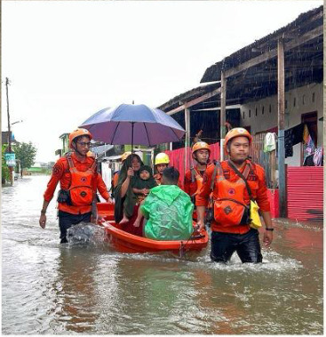 Banjir di Kota Makasar Sulsel (BeritaNasional/BNPB)