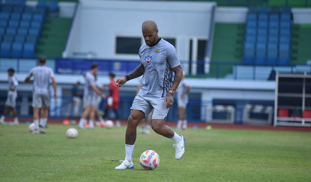 Bomber Persib Bandung David da Silva yang sedang dibekap cedera. (Foto/persb.co.id)