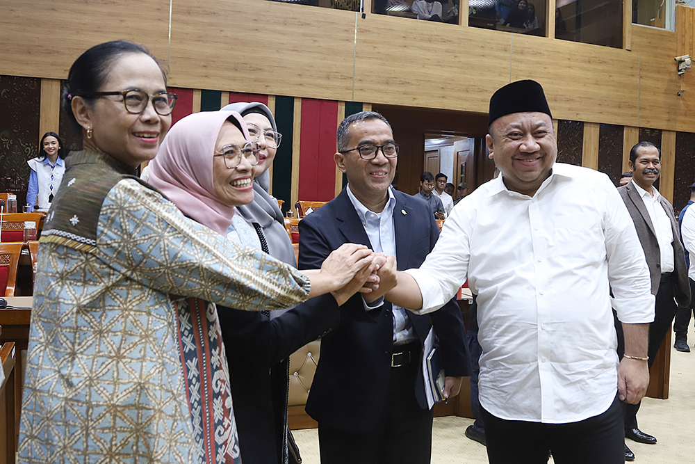 Rapat kerja komisi X bersama  Menteri Pendidikan Tinggi, Sains, dan Teknologi. (BeritaNasional/Elvis Sendouw)