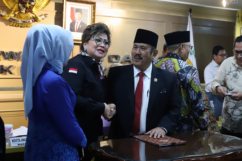 Rapat Kerja Komite IV bersama enteri Perencanaan Pembangunan Nasional (PPN)/Kepala Bappenas bahas RPJMN. (BeritaNasional/Elvis Sendouw)