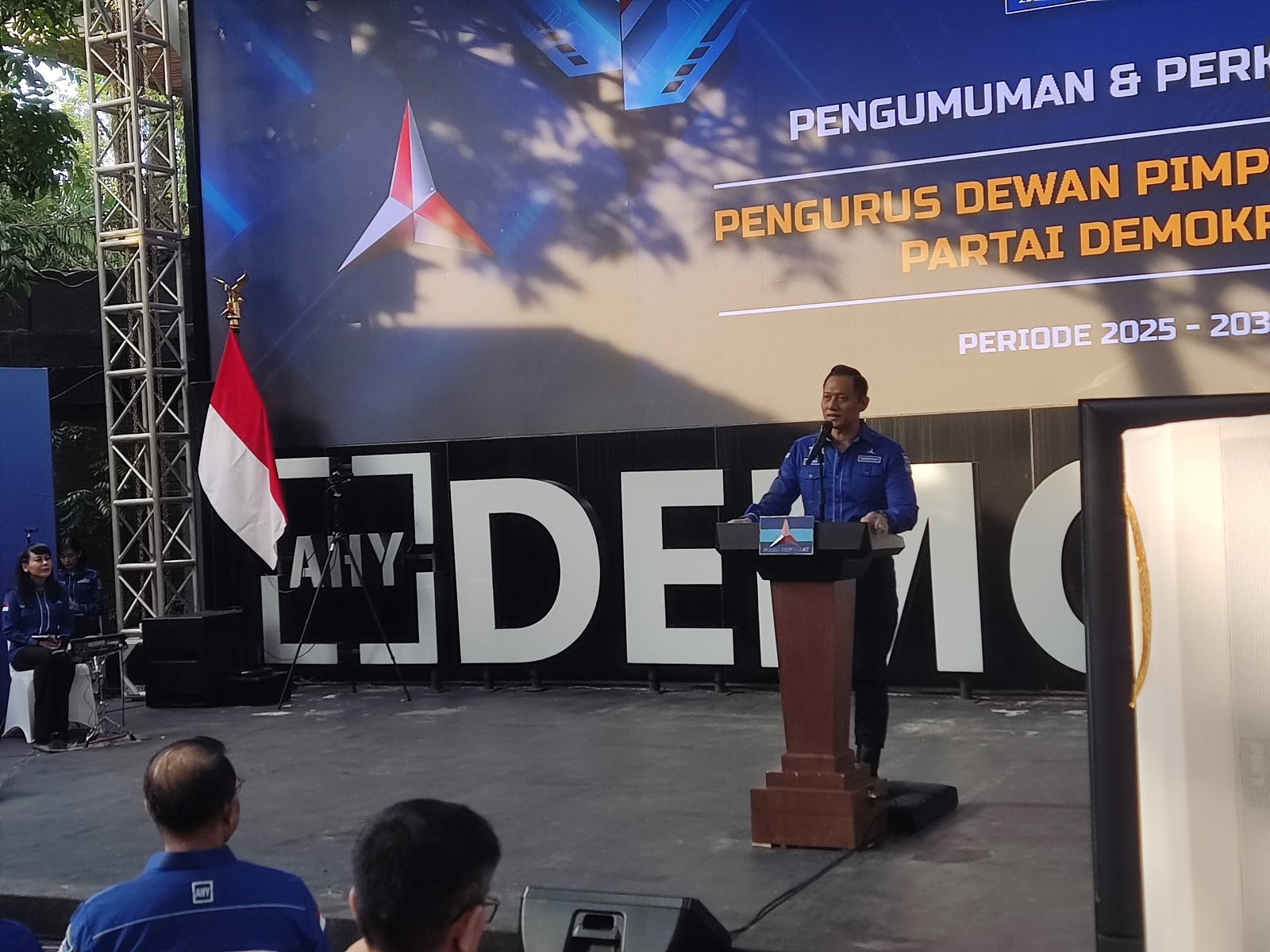 Ketua Umum Partai Demokrat Agus Harimurti Yudhoyono (AHY) mengumumkan struktur kepengurusan Partai Demokrat periode 2025-2030. (BeritaNasional/Ahda).