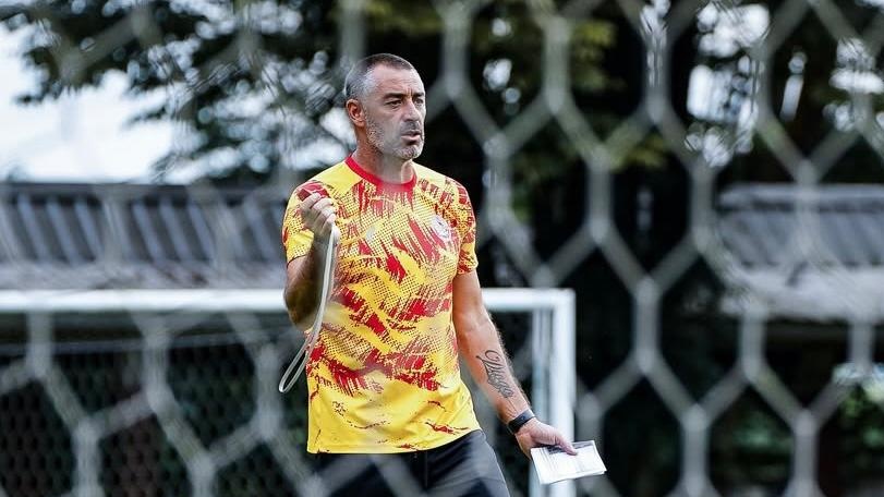 Pelatih Arema FC, Ze Gomes. (Foto/Liga Indonesia Baru).