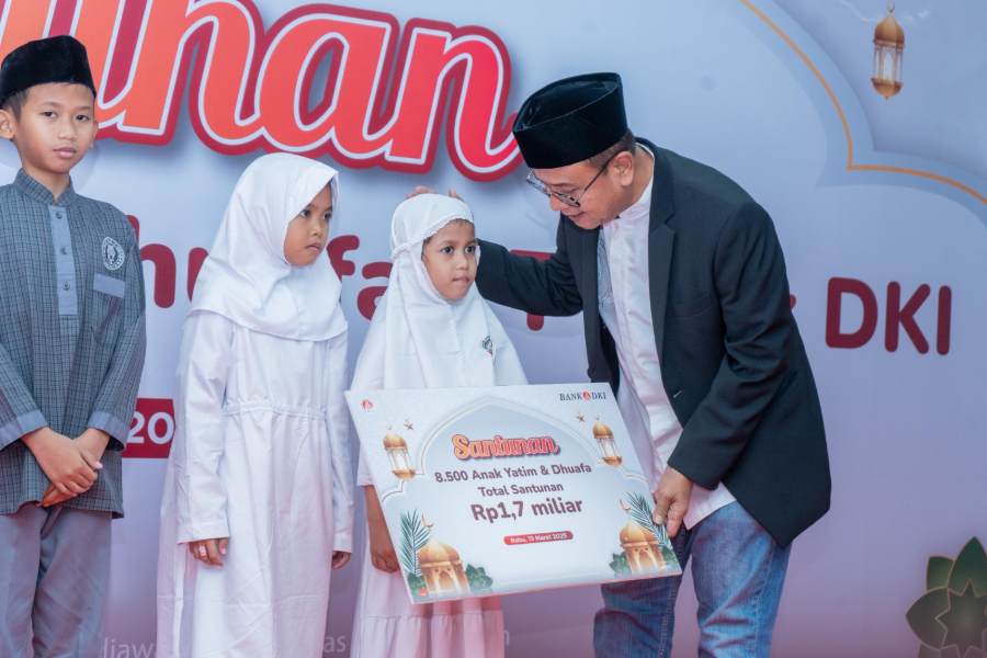 Bank DKI berikan santunan Ramadan. (Foto/Doc. Bank DKI)