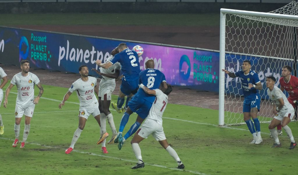 Laga Persib Bandung vs Persik Kediri di putaran kedua Liga 1. (Foto/persib.co.id)