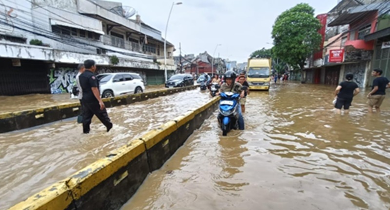 Banjir sering melanda Jakarta (Beritanasional/Oke Atmaja)