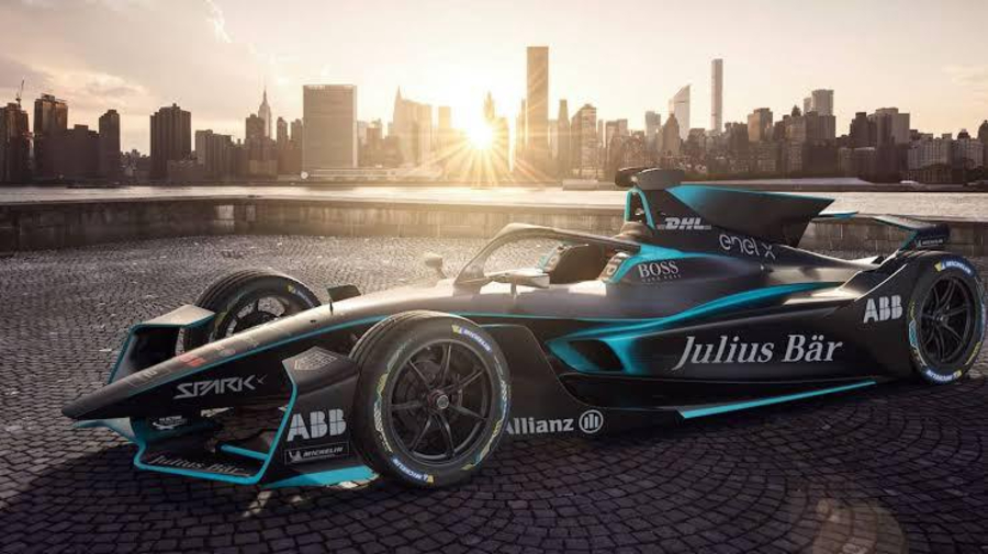 Mobil Balap listrik Gen3 Evo. (Foto/doc. Jakarta E-Prix 2025)