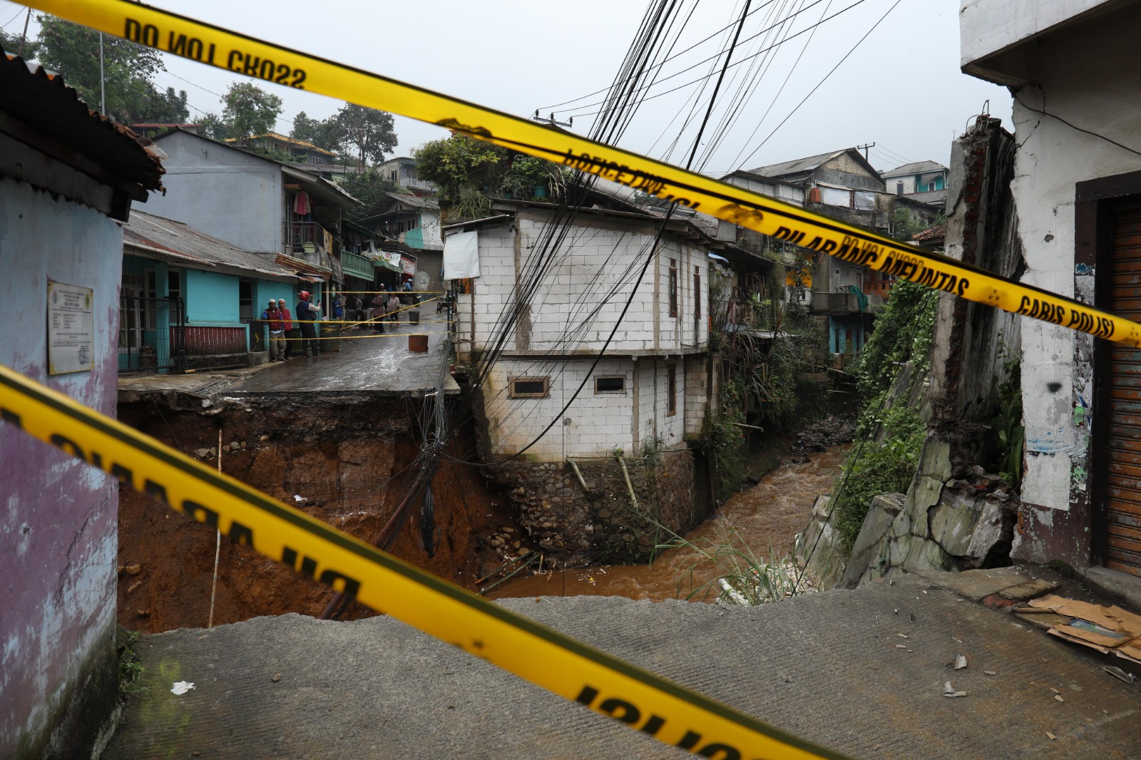 Situasi banjir di Cisarua. (Foto/BNPB).