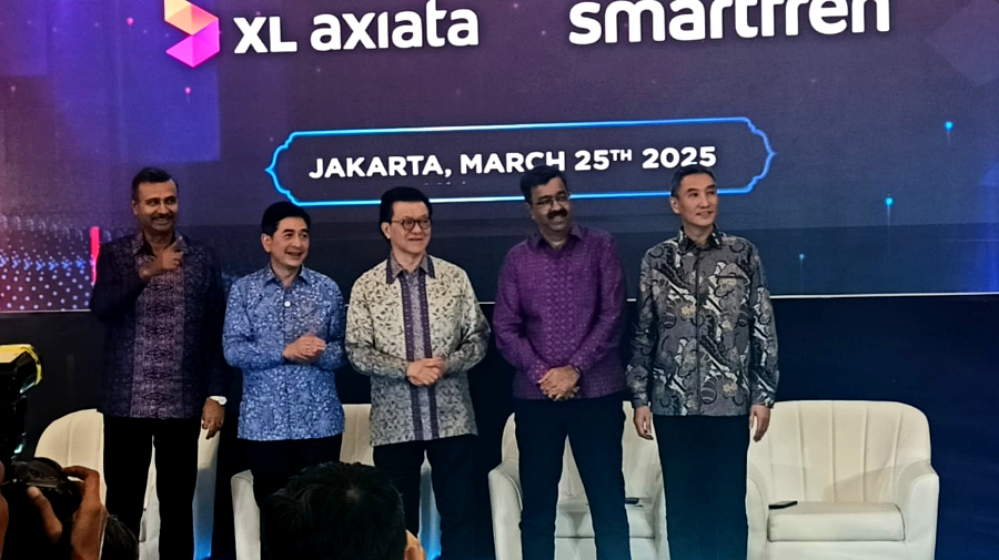 Susunan Direksi dan Komisaris XLSmart. (BeritaNasional/Imantoko Kurniadi)