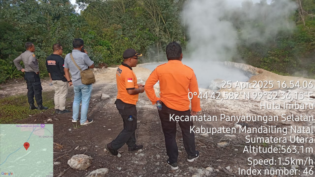 Semburan Lumpur Panas Muncul pada Lahan Masyarakat di Kabupaten Mandailing Natal Titik lokasi semburan lumpur panas di Kabupaten Mandailing Natal. (BeritaNasional/BNPB)