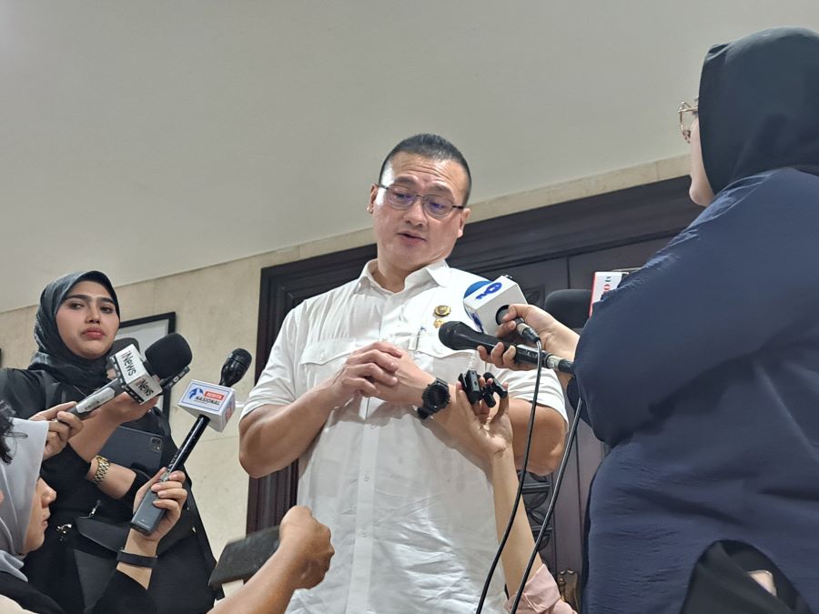 Anggota Komisi C DPRD DKI Jakarta dari Fraksi PDI Perjuangan (PDIP), Hardiyanto Kenneth. (BeritaNasional/Lydia)