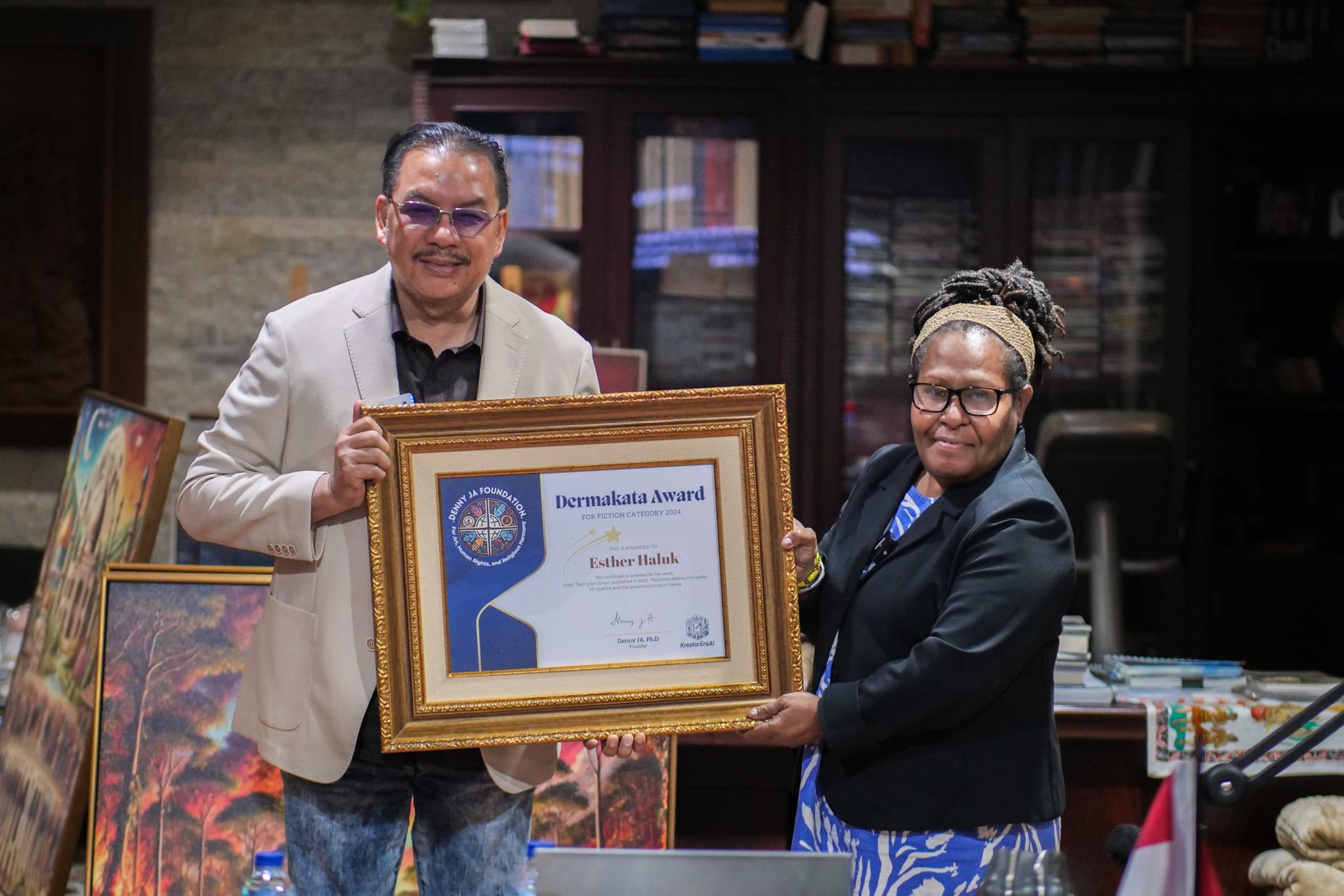 Denny JA Foundation Luncurkan Dana Abadi Penghargaan Penulis. (Foto/istimewa)