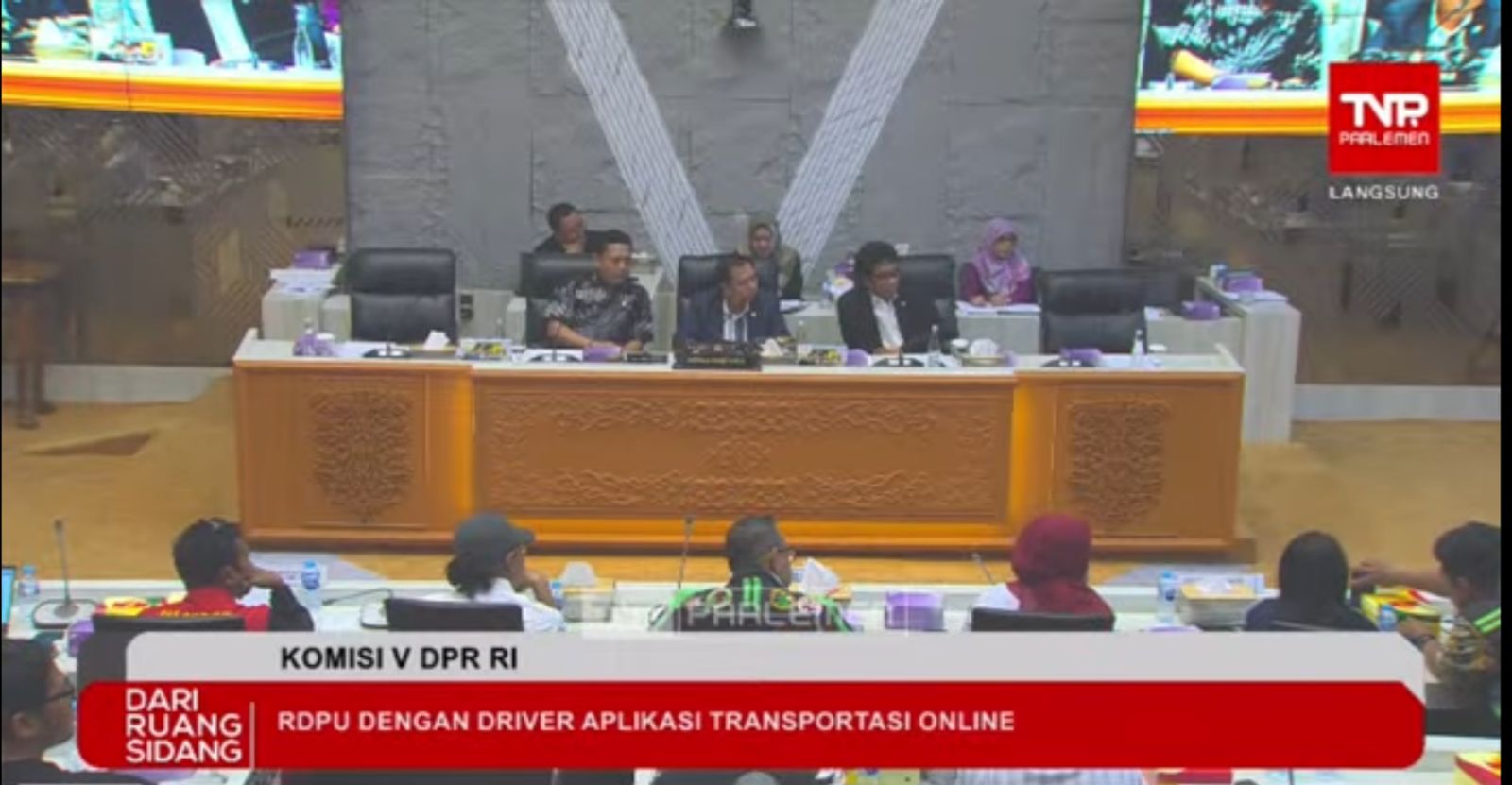 Driver ojol bertemu dengan Komisi V DPR. (Foto/Tv Parlemen)