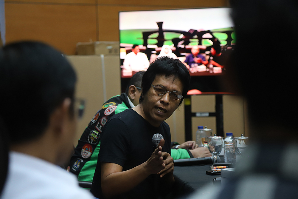 Biro Pemberitaan DPR RI menggelar Forum Legislasi dengan tema: “Efisiensi RUU Transportasi Online " di Ruang PPIP Gedung Nusantara I DPR RI, Senayan Jakarta. (BeritaNasional/Elvis Sendouw)