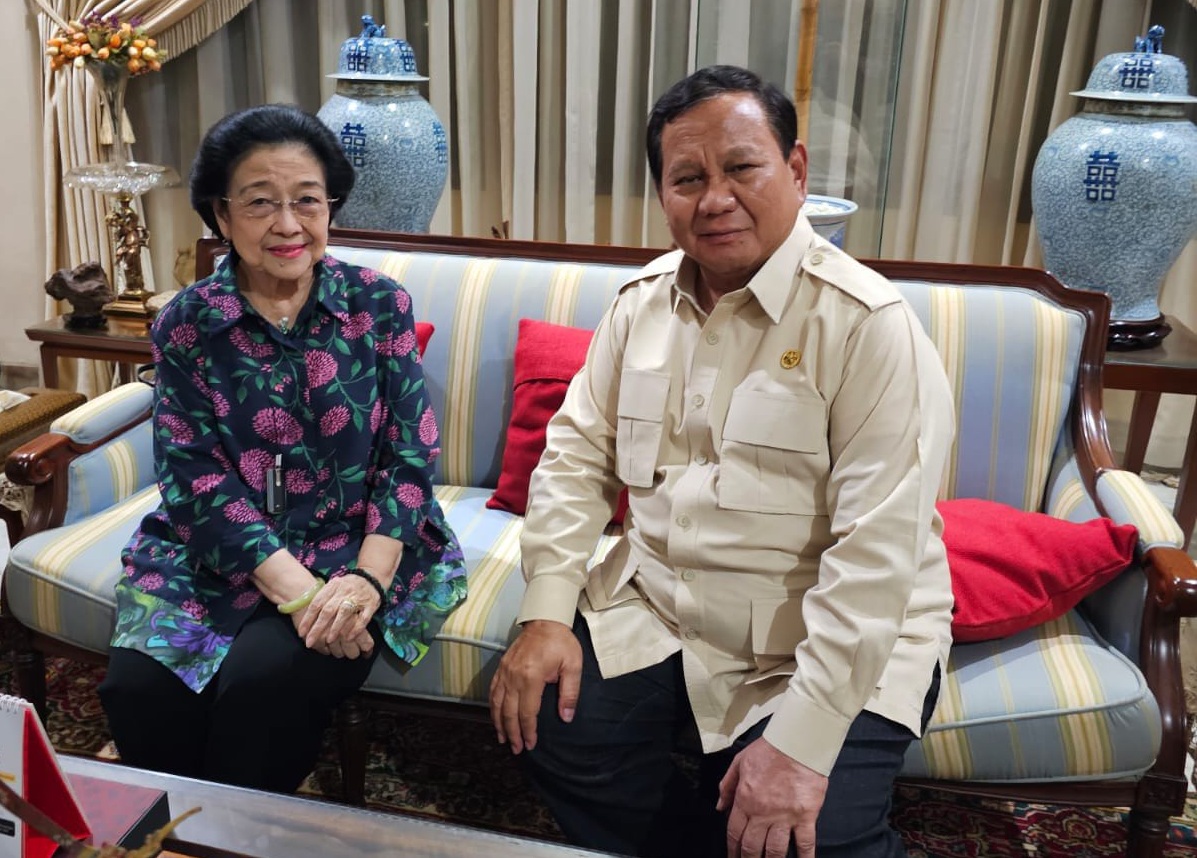Presiden Prabowo Subianto dengan Ketum PDIP Megawati Soekarnoputri April lalu.(BeritaNasional/istimewa)