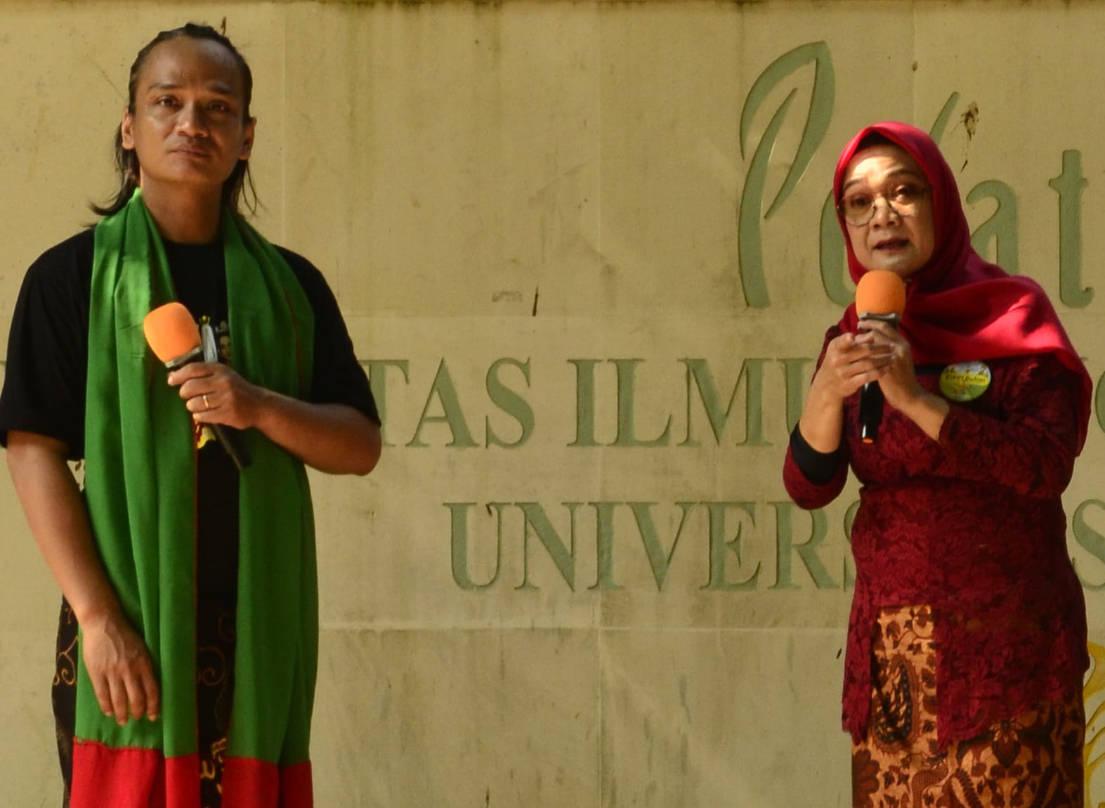 Maestro Tari Indonesia Rianto hadir di Universitas Indonesia. (BeritaNasional/dok UI)