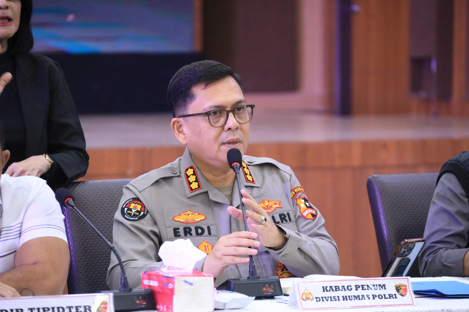 Kabag Penum Divisi Humas Polri, Kombes Pol Erdi A Chaniago beri keterngan pers (BeritaNasional/Bachtiarudin Alam)