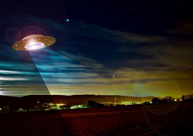 Kemenhan Jepang Diminta Bentuk Kantor Khusus Tangani UFO Kemenhan Jepang ingin kantor soal UFO (Foto/Pixabay)
