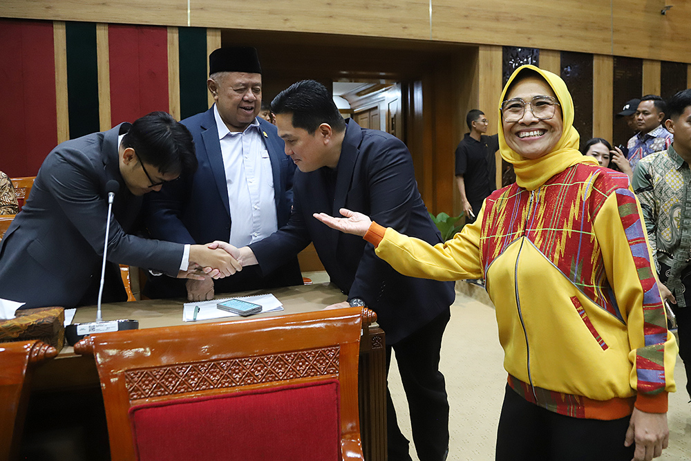Ketua Komisi X DPR Hetifah Sjaifudian (kanan). (BeritaNasional/Elvis).