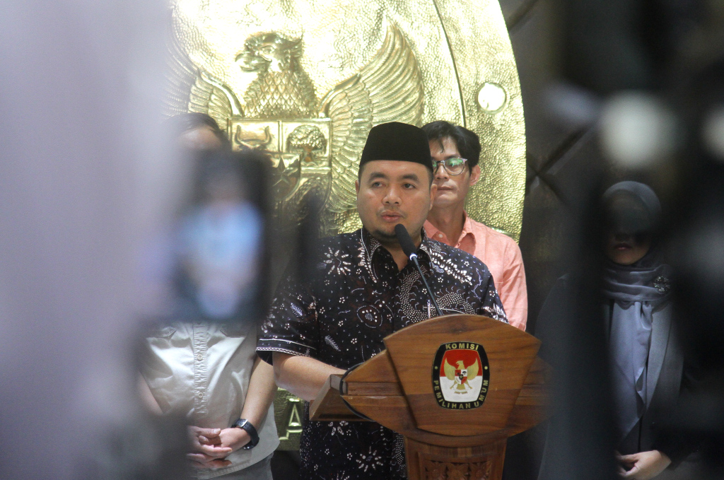 Ketua KPU RI Mochammad Afifuddin saat memberikan keterangan. (BeritaNasional/Oke Atmaja)