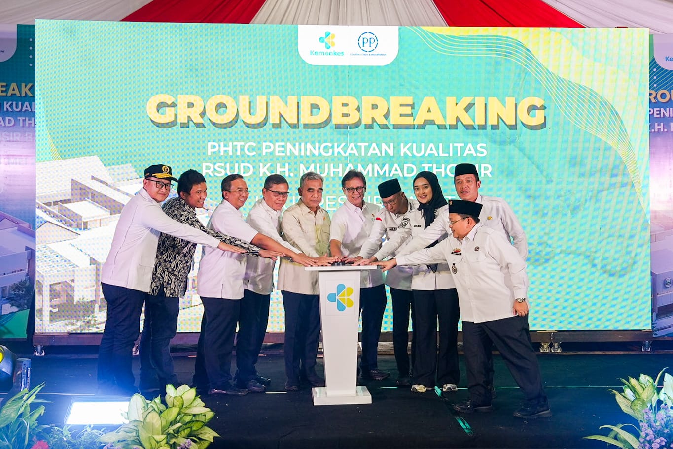 Ketua MPR, Menkes, hingga KSP Groundbreaking Rumah Sakit Pesisir Barat Lampung Ketua MPR, Menkes, hingga KSP Groundbreaking Rumah Sakit Pesisir Barat Lampung. (Foto/istimewa)
