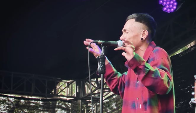 Mangu Fourtwnty: Makna dan Lirik Lagu yang Menggambarkan Perubahan Cinta Lagu Mangu Fourtwnty viral di jagat maya. (Foto/Youtube)