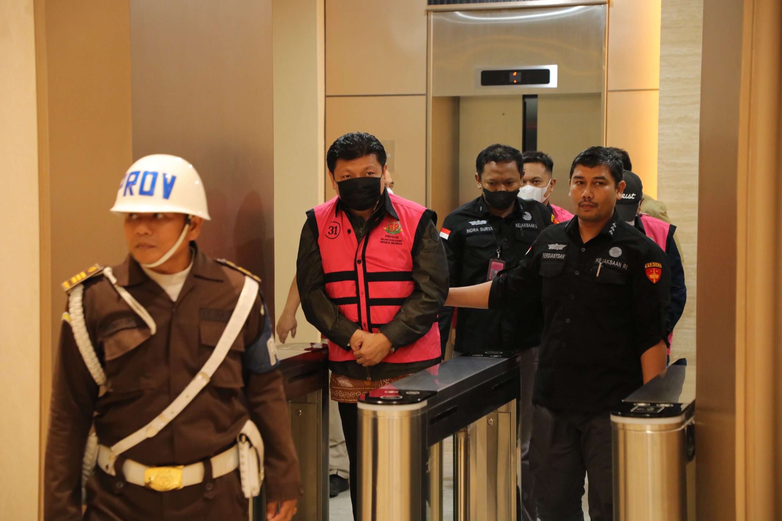 Mantan Direktur Utama PT Sri Rejeki Isman Tbk. (Sritex) Iwan Setiawan Lukminto. (Foto/Kejagung)