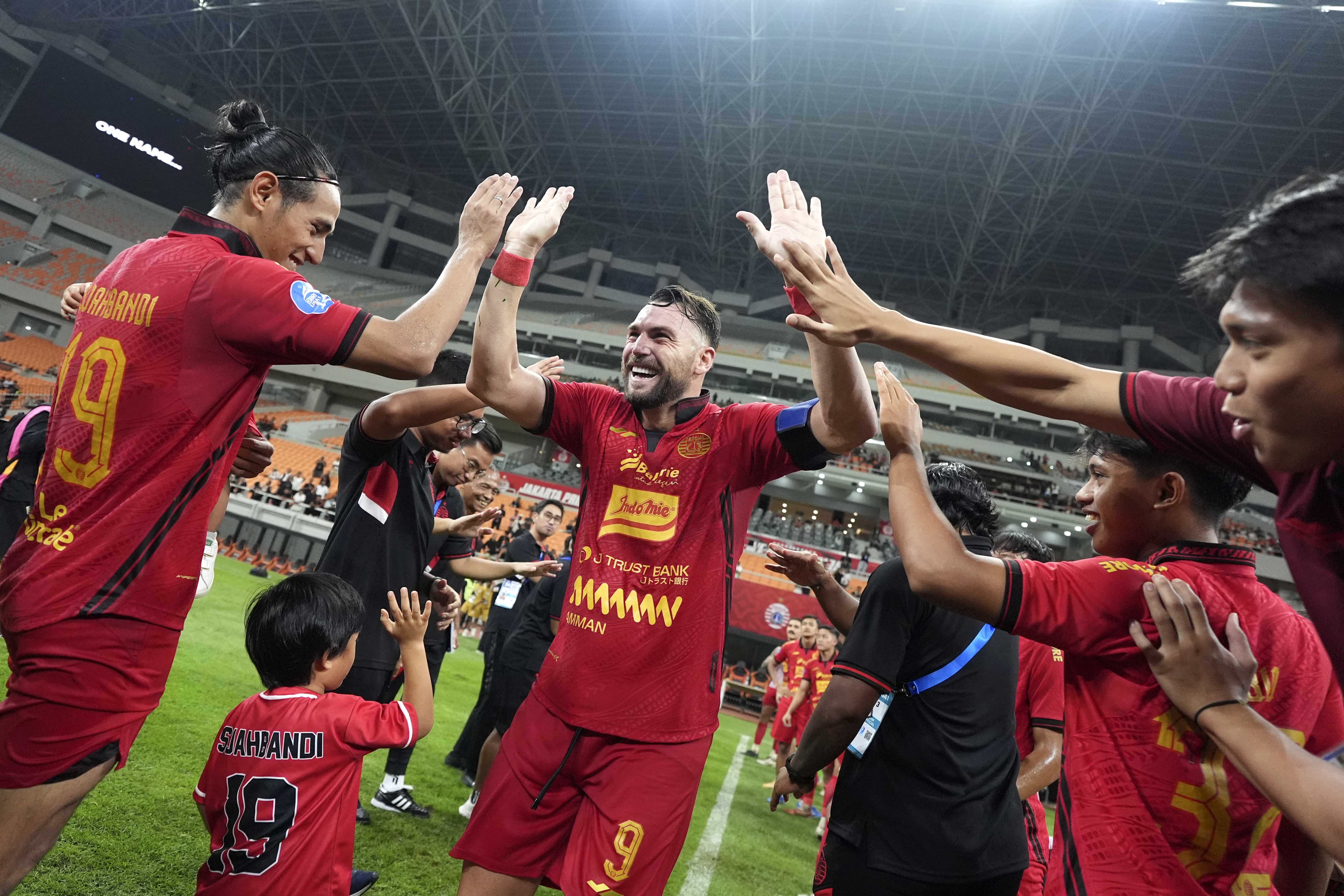 Akhir Sebuah Era: Marko Simic Resmi Tinggalkan Persija Marko Simic resmi tinggalkan Persija. (Foto/Persija)