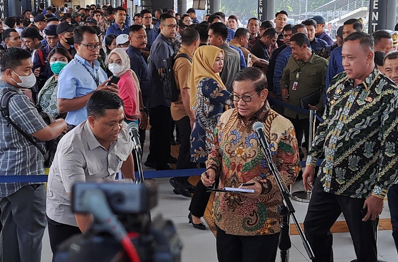 Gubernur DKI Jakarta Pramono Anung resmikan rute baru Transjabodetabek (Beritanasional/Lydia)