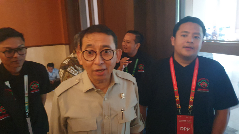 Menteri Kebudayaan Fadli Zon saat diwawancarai. (BeritaNasional/Bachtiarudin Alam)