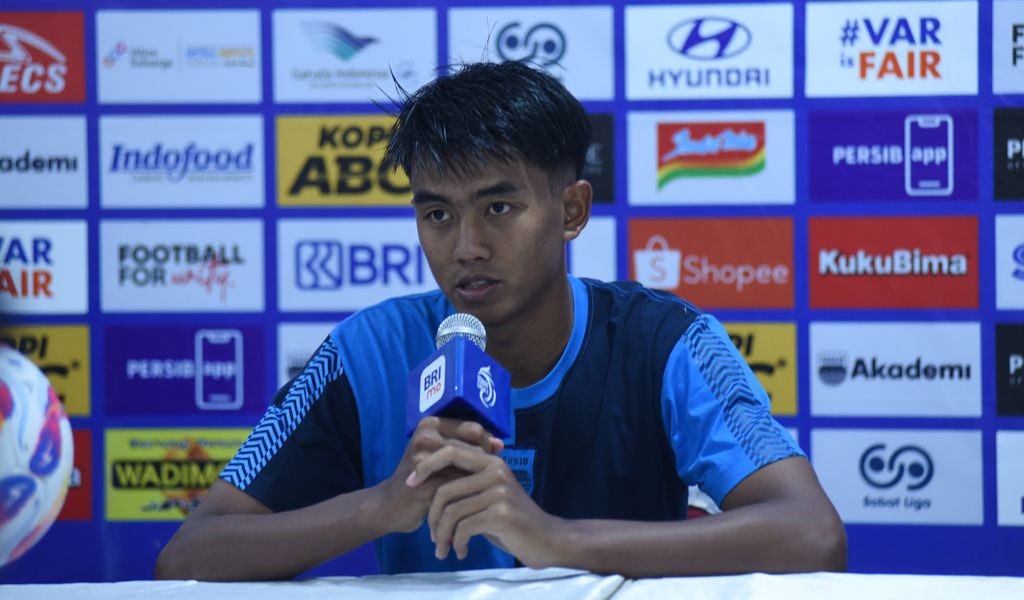 Perkuat ASEAN All Stars, Kakang Rudianto Siap Hadapi Manchester United Pemain muda Persib Bandung Kakang Rudianto. (Foto/persib.co.id)