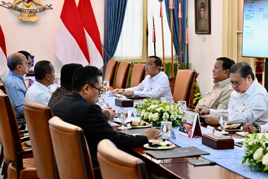 Ratas di Istana Merdeka Jakarta. (BeritaNasional/Setpres)