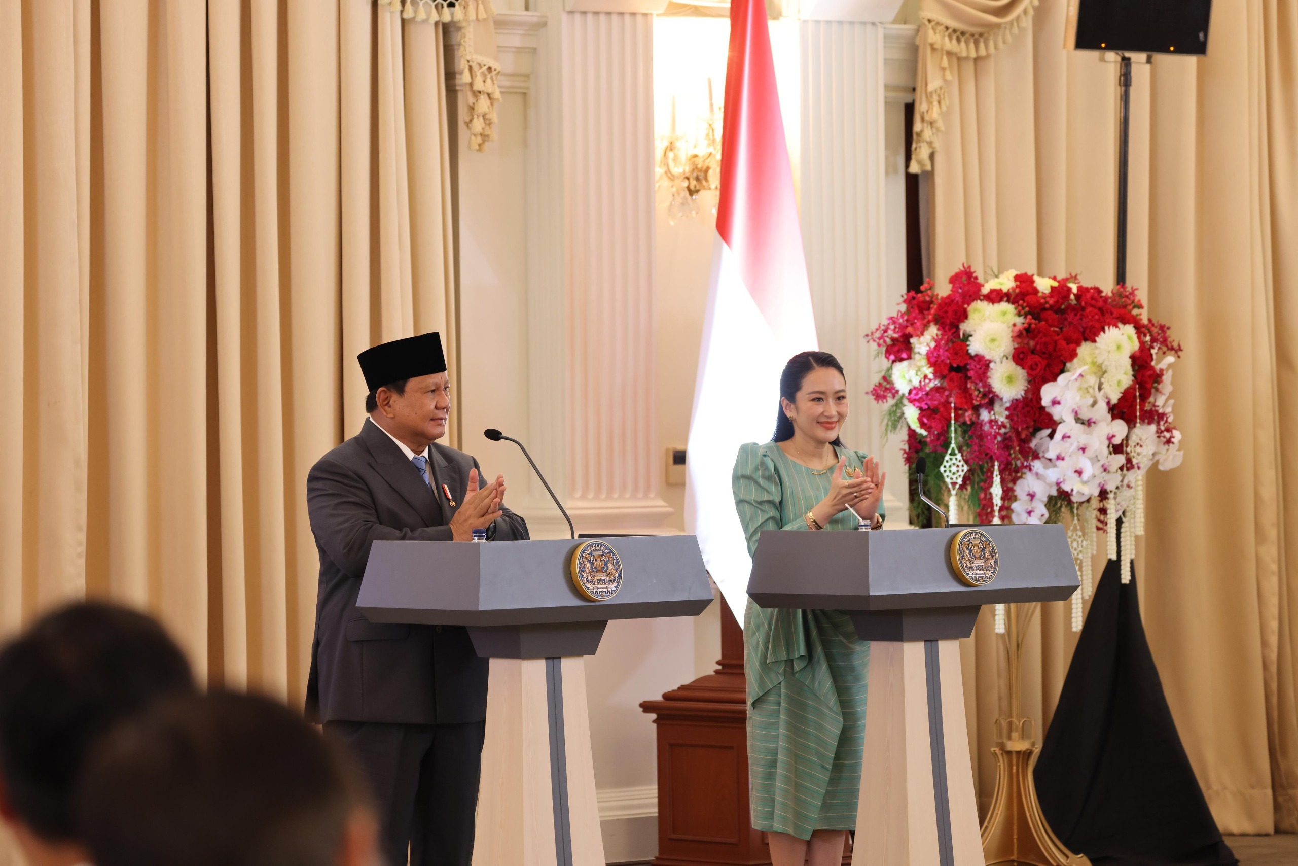 Presiden Prabowo Subianto bersama Perdana Menteri Thailand, Paetongtarn Shinawatra. (Foto/Tim Media Prabowo)