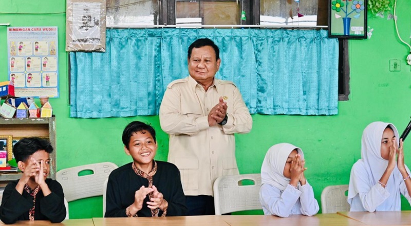 Presiden Prabowo Tekankan Pendidikan Jadi Kunci Kebangkitan Bangsa Presiden Prabowo hadiri Hardiknas (Foto/PBMI)