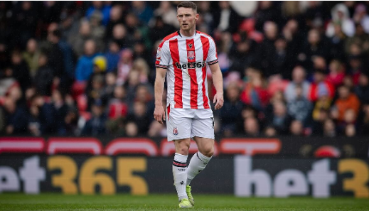 Gelandang Stoke City, Jordan Thompson