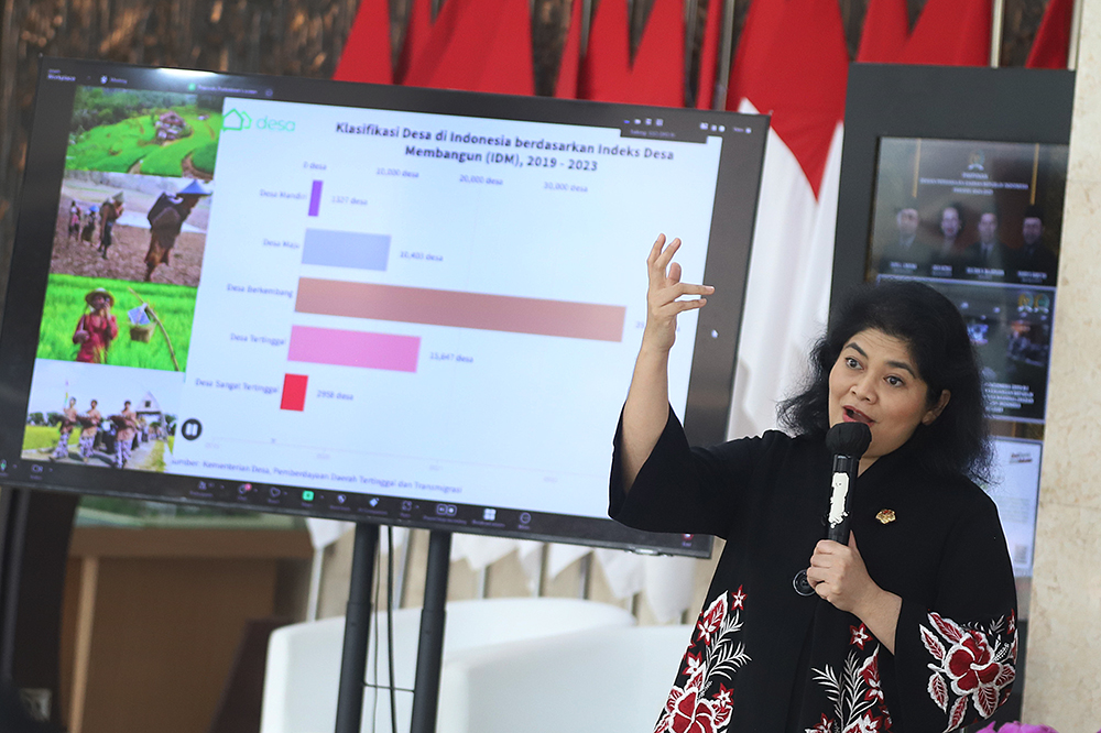 Puskadaran DPD RI gelar sarasehan dengan tema 'Peran DPD RI dalam Harmonisasi, Aspirasi, Tata Kelola, dan Pembangunan Desa untuk Mewujudkan Otonomi Desa yang Akuntabel dan Berkelanjutan dalam Kerangka RPJMN 2025-2029'. (BeritaNasional/Elvis Sendouw)