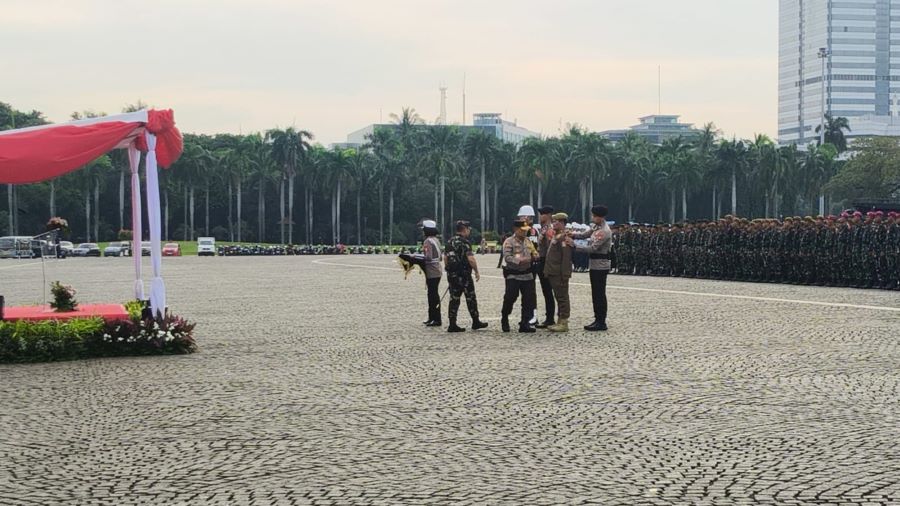 Sejak 1970 Tawuran Terus Terjadi di Manggarai, Polisi Ungkap Penyebabnya Momen apel siaga anti premanisme di kawasan Monas, Jakarta Pusat, Jumat (9/5/2025). (BeritaNasional/Bachtiarudin Alam)