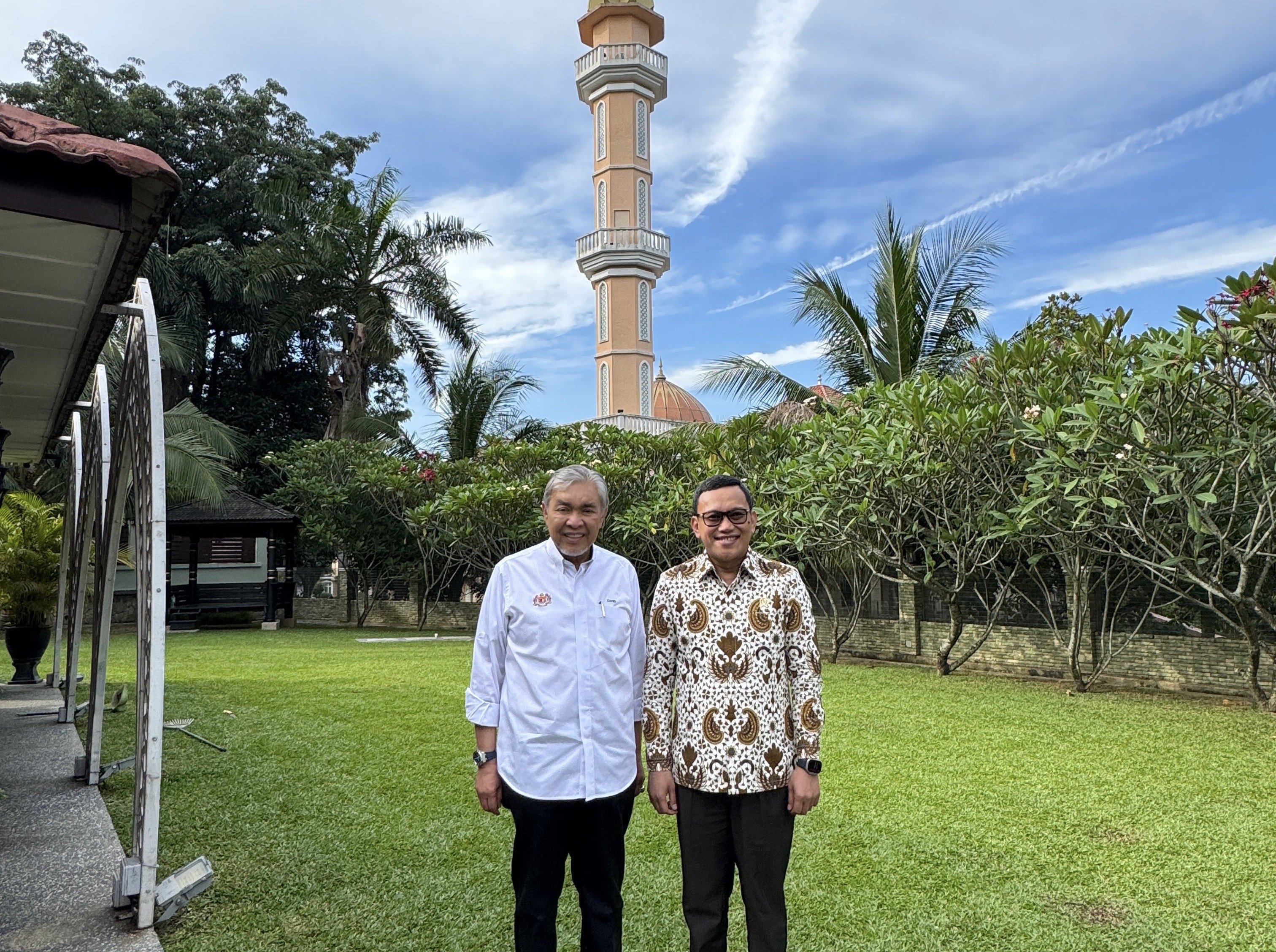 Wakil PM Malaysia dan Menteri Karding. (Foto/istimewa).